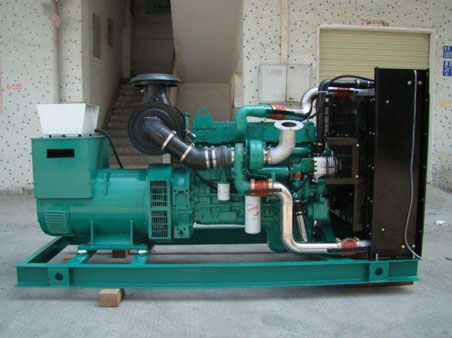 乌拉特前1100kw康明斯柴油发电机组图片 乌拉特前1100kw康明斯柴油发电机组图片